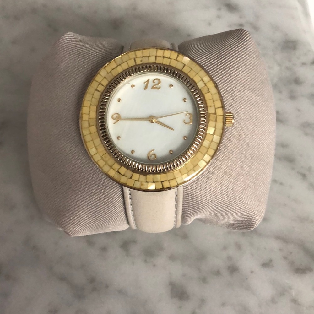 CHICO’S SHALIA WHITE WATCH